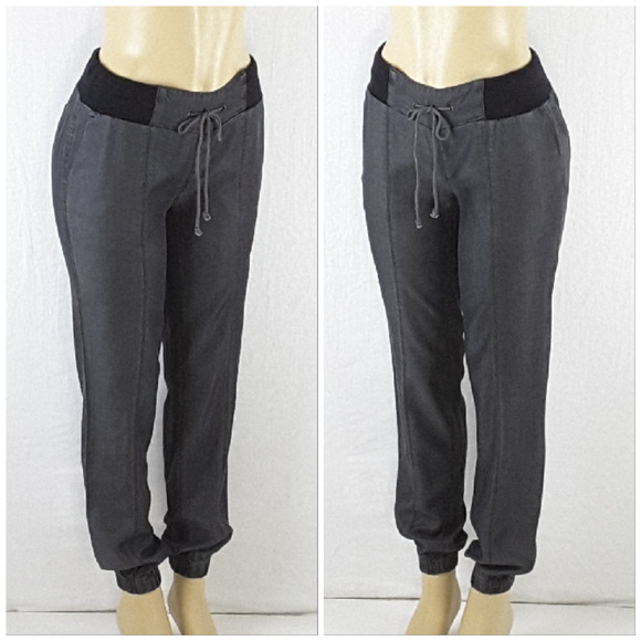 *** GIFTED IN A LARGE BUNDLE *** - Picture 2 of 7